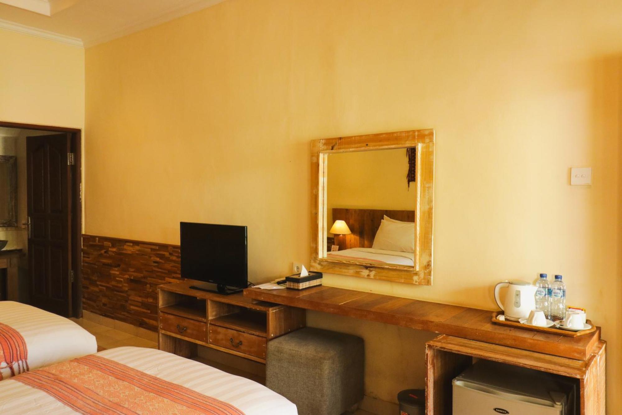 Legian Mina Pelasa Hotel מראה חיצוני תמונה