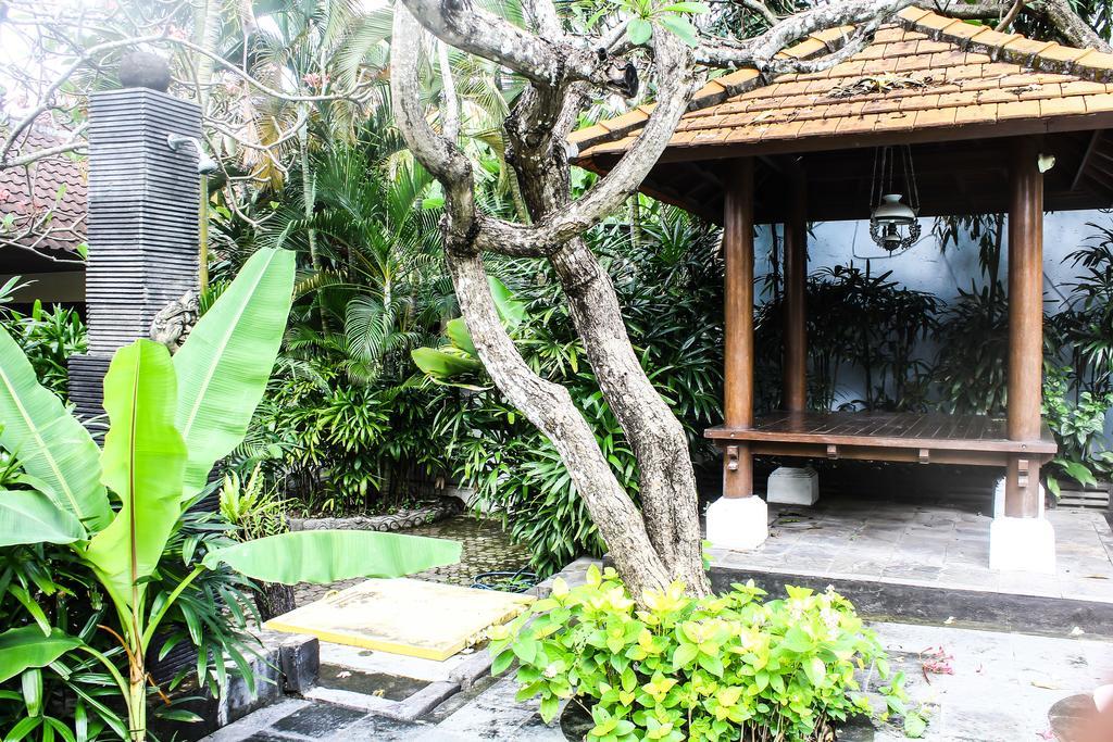 Legian Mina Pelasa Hotel מראה חיצוני תמונה
