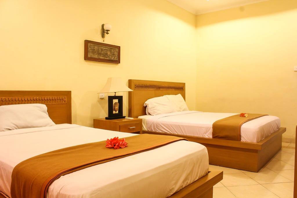 Legian Mina Pelasa Hotel מראה חיצוני תמונה